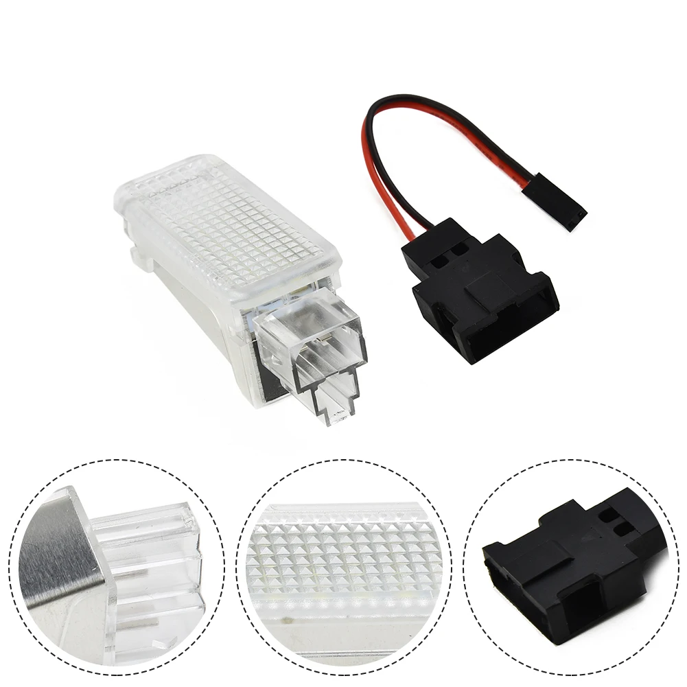 

1pc Vehicle 3528 SMD LED Luggage Compartment Trunk Boot Light Module White Lamp For SEAT For Leon Mk3 5F 13-19 12V 6000K 126LM