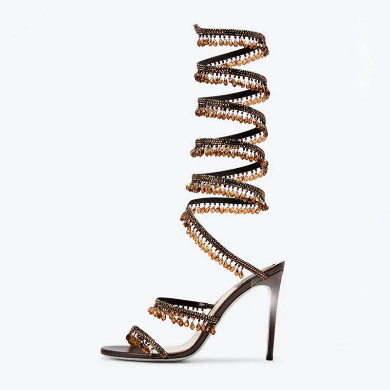 2024 New Summer round head rhinestone flower ankle wrapped with thin high heels fashion runway sandals
2024 New Summer round head rhinestone flower ankle wrapped with thin high heels fashion runway sandals