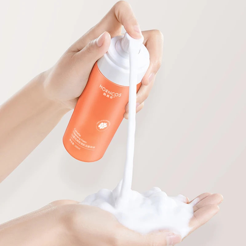 160ml Amino Acid Camellia facial Cleanser Moisturizing Hydrating Deep Cleaning Gentle Oil Control Foam Cleanser Free shipping 
160ml Amino Acid Camellia facial Cleanser Moisturizing Hydrating Deep Cleaning Gentle Oil Control Foam Cleanser Free shipping