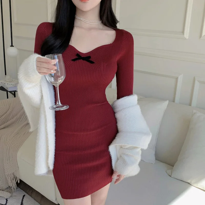 Spicy Girls Sexy Fashion Knitted Dress for Women Christmas Red Knitted Skirt Autumn Winter Wrap Hip Skirt Party Vintage Dress
Spicy Girls Sexy Fashion Knitted Dress for Women Christmas Red Knitted Skirt Autumn Winter Wrap Hip Skirt Party Vintage Dress