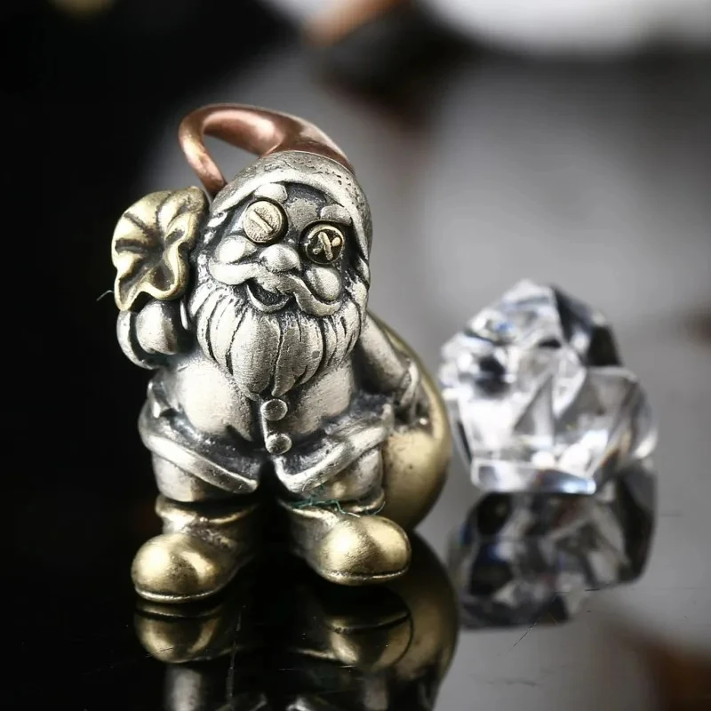 New S925 Sterling Silver Retro Creative Hip-hop Niche Design Santa Claus Pendant Giving To Girlfriend Gift
New S925 Sterling Silver Retro Creative Hip-hop Niche Design Santa Claus Pendant Giving To Girlfriend Gift