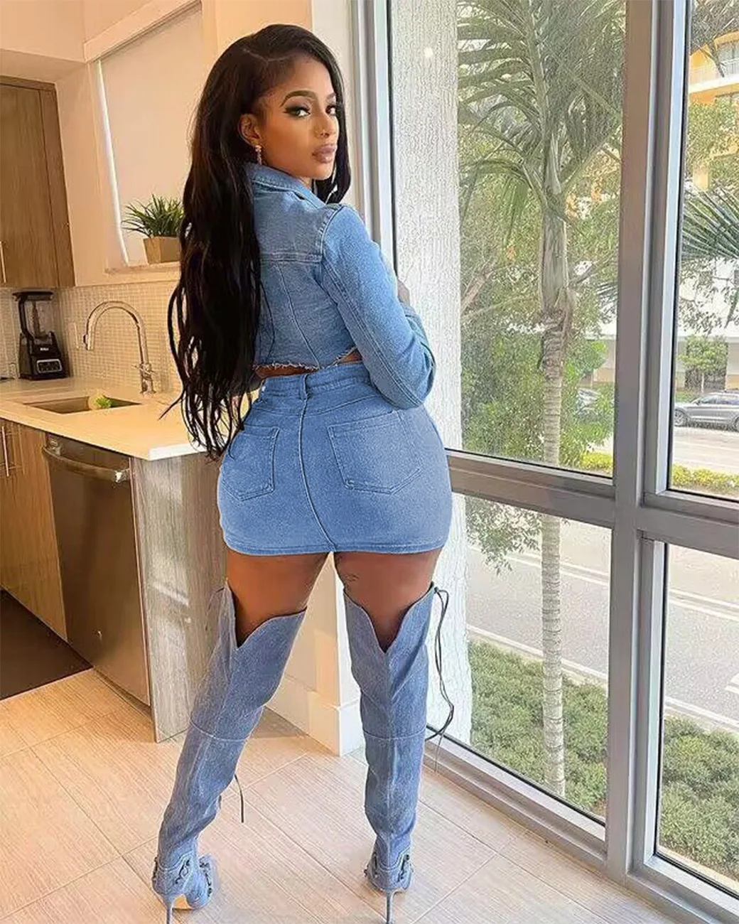 Women Denim Cargo Skirt Mini Low Waist Button Bodycon Y2K Flap Pockets Skirts
Women Denim Cargo Skirt Mini Low Waist Button Bodycon Y2K Flap Pockets Skirts
