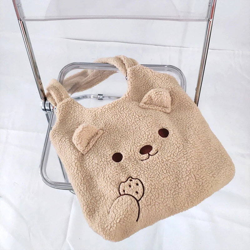 2023 Winter Plush Bear Shoulder Bag Lamb Like Fabric Cartoon Embroidery Tote Bags Large Capacity Soft Shopping Bags Girls
2023 Winter Plush Bear Shoulder Bag Lamb Like Fabric Cartoon Embroidery Tote Bags Large Capacity Soft Shopping Bags Girls