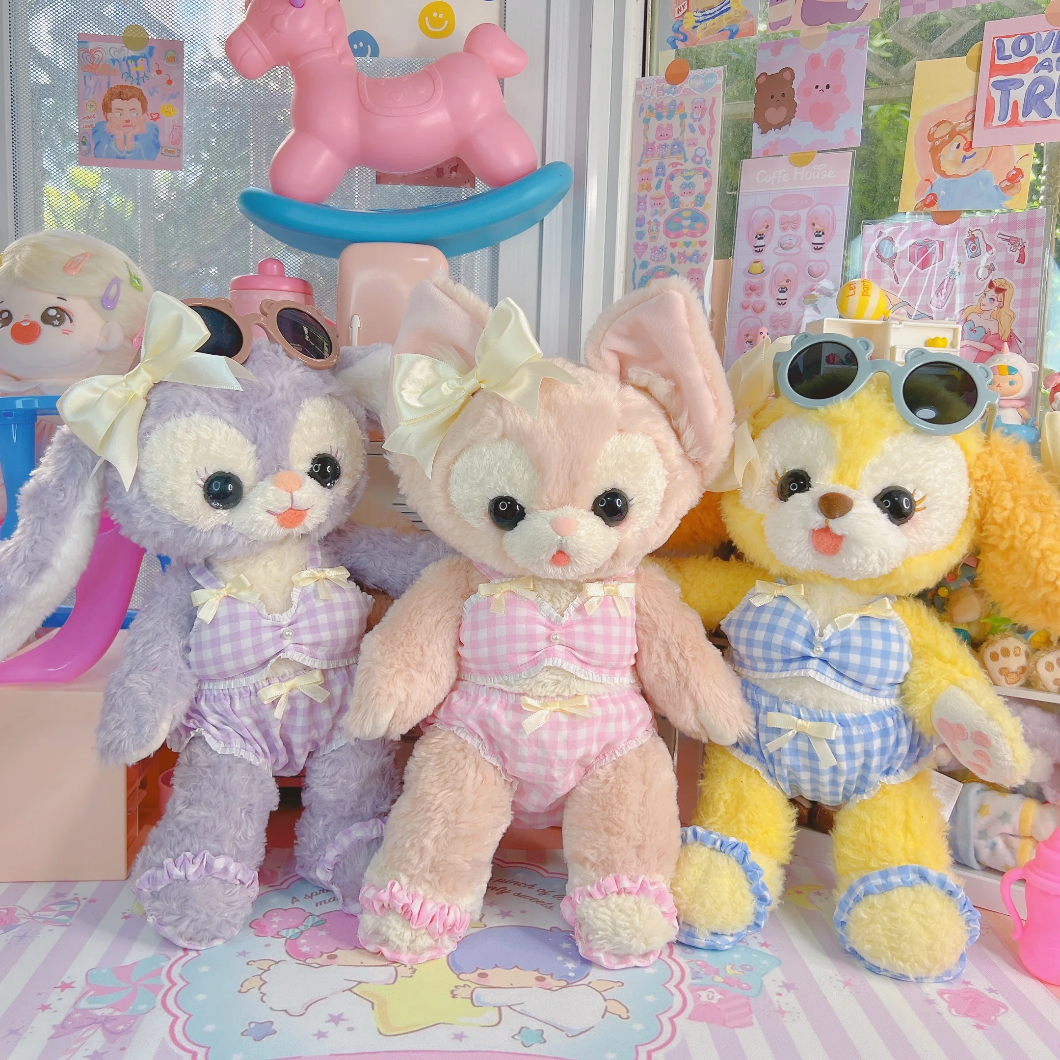 Новинка от Duffy's Friend, 13 дюймов, S LinaBell и StellaLou, плюшевая кукольная одежда, летнее бикини, розовый клетчатый узор, купальники карамельных цветов
Новинка от Duffy's Friend, 13 дюймов, S LinaBell и StellaLou, плюшевая кукольная одежда, летнее бикини, розовый клетчатый узор, купальники карамельных цветов