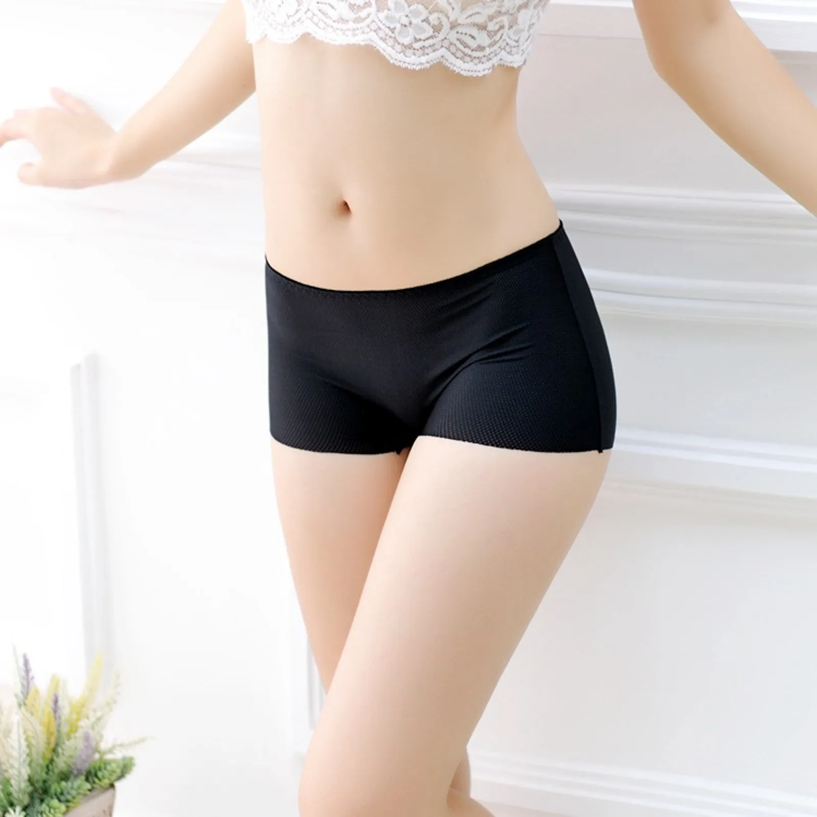 Women Comfortable Sweat Absorbent Breathable Cotton Crotch Seamless Bottoming Elastic Tight Low Rise Boxer Shorts Boyshort
Women Comfortable Sweat Absorbent Breathable Cotton Crotch Seamless Bottoming Elastic Tight Low Rise Boxer Shorts Boyshort