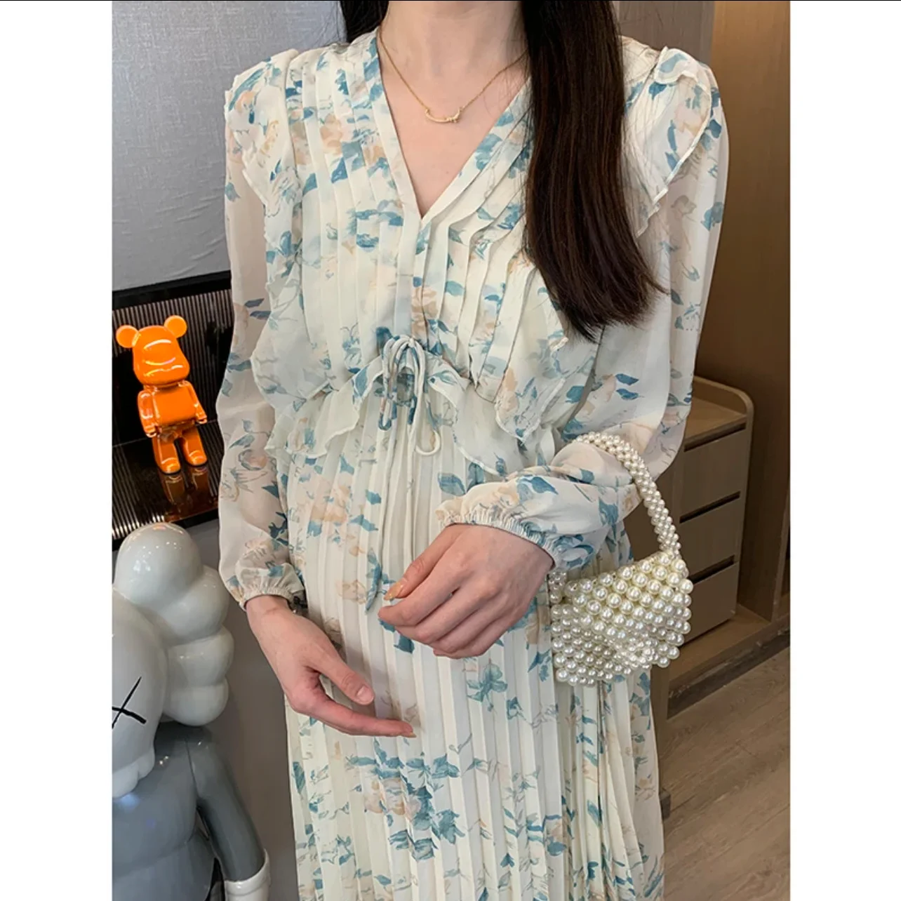 2024 Japanese Style Fashion Printing Pregnant Women's Chiffon Floral Dress Ruffled V-Neck Long Loose Maternity Pleated Dresses
2024 Japanese Style Fashion Printing Pregnant Women's Chiffon Floral Dress Ruffled V-Neck Long Loose Maternity Pleated Dresses