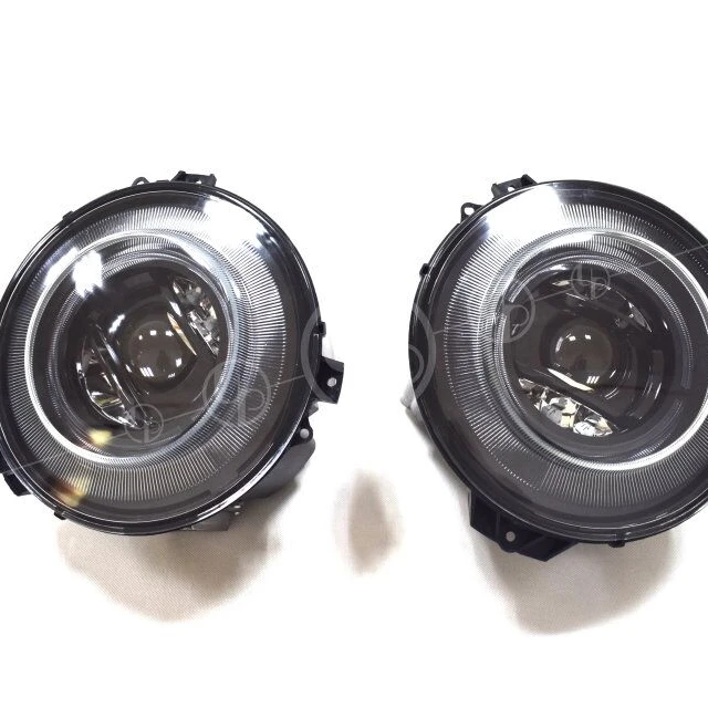 Фара G class w463 G63 светодиодный для W463 G500 G350 G400 G55 G63 G65 2019, новый стиль 
Фара G class w463 G63 светодиодный для W463 G500 G350 G400 G55 G63 G65 2019, новый стиль