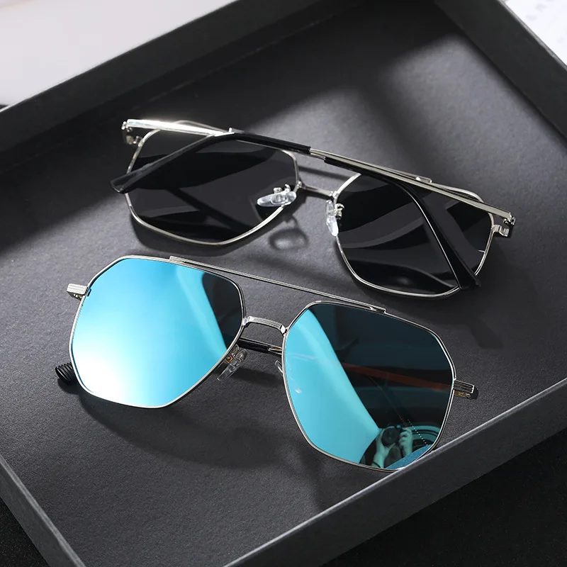New Men's Polarized Sunglasses Men Photochromic Metal Sun Glasses Outdoor Driving Fashion Eyewear UV400 Oculos De Sol
New Men's Polarized Sunglasses Men Photochromic Metal Sun Glasses Outdoor Driving Fashion Eyewear UV400 Oculos De Sol
