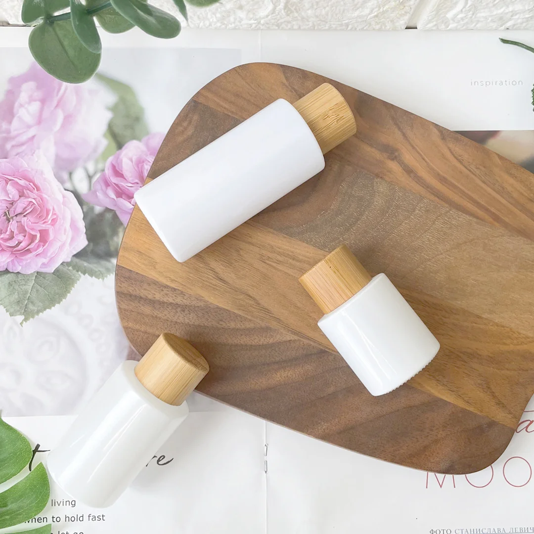 White Flat Shoulder Glass 20-120ml Shampoo Lotion Pump Bottle with Disc Top Flip Screw Cap Packaging PET Lotion Bottle Dispenser
White Flat Shoulder Glass 20-120ml Shampoo Lotion Pump Bottle with Disc Top Flip Screw Cap Packaging PET Lotion Bottle Dispenser