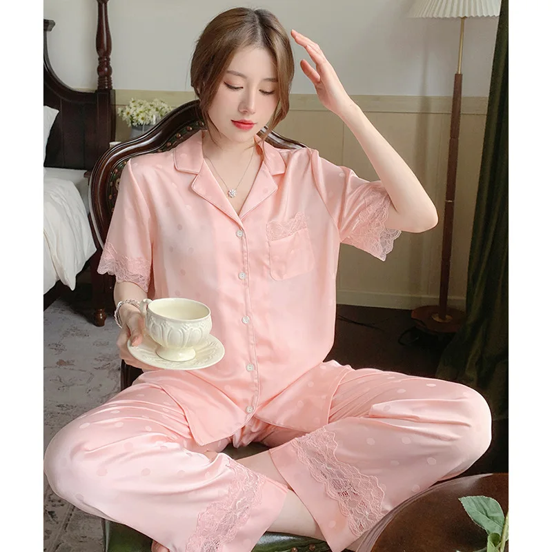 New wave point lace pyjamas female emulation silk pajamas pink short-sleeved pants leisurewear two-piece outfit in the summer
New wave point lace pyjamas female emulation silk pajamas pink short-sleeved pants leisurewear two-piece outfit in the summer
