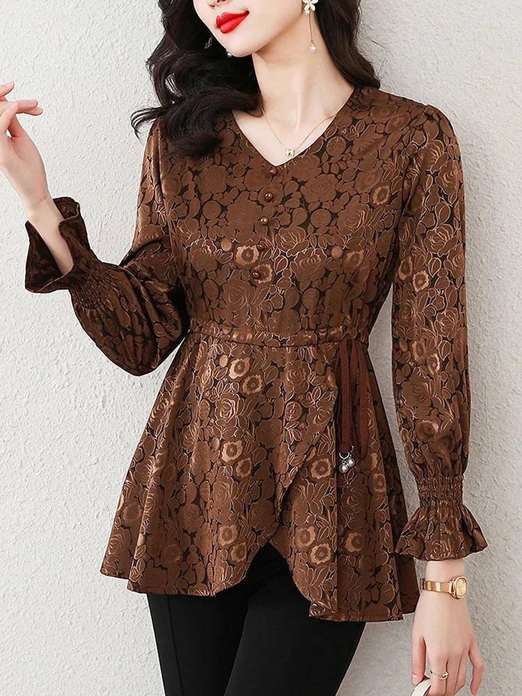 BOBOKATEER Autumn Clothes For Women 2023 Elegant Vintage Jacquard Tshirts Long Sleeve Top Camisetas Elastic Waist V Neck T-Shirt
BOBOKATEER Autumn Clothes For Women 2023 Elegant Vintage Jacquard Tshirts Long Sleeve Top Camisetas Elastic Waist V Neck T-Shirt