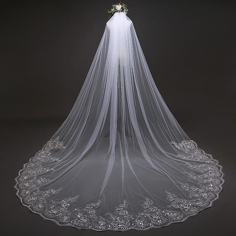 3 Meter Cathedral Wedding Veils Long Lace Edge Bridal Veil with Metal Comb 2022
3 Meter Cathedral Wedding Veils Long Lace Edge Bridal Veil with Metal Comb 2022
