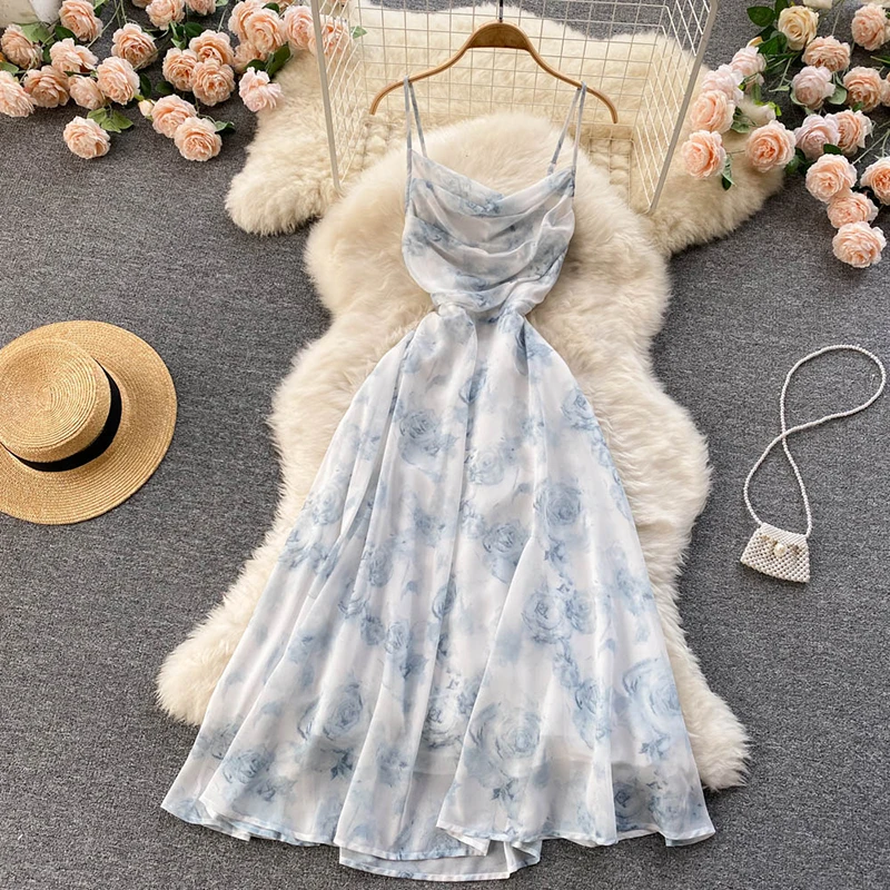 Summer Dress Vintage Floral Print Sling Dresses Women Sexy Backless Square Collar Bohemia Beach Dress Female Holiday Long Robe 
Summer Dress Vintage Floral Print Sling Dresses Women Sexy Backless Square Collar Bohemia Beach Dress Female Holiday Long Robe
