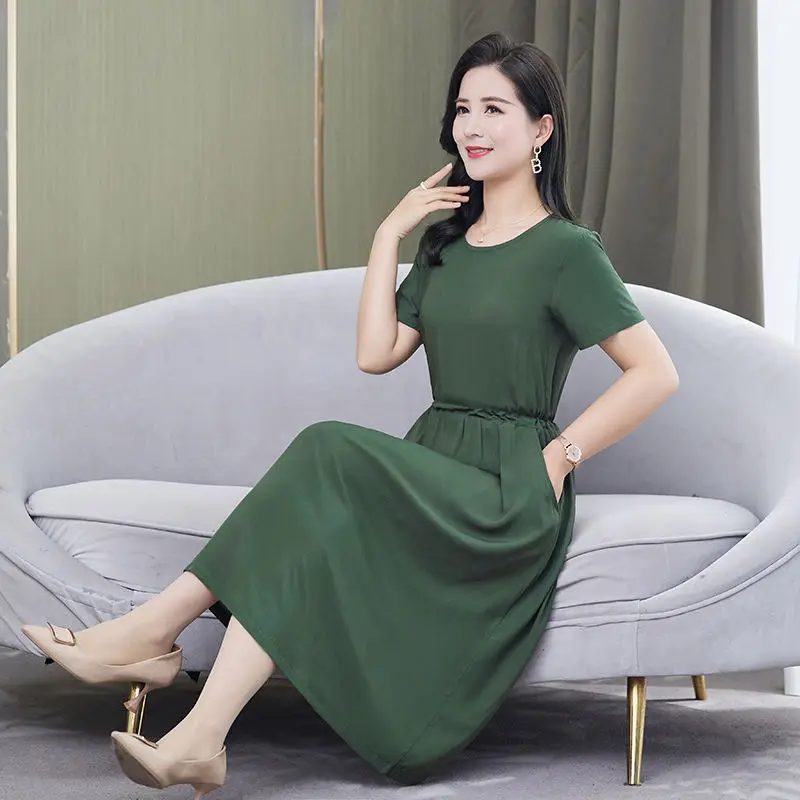 Women 2024 Summer New Solid Color Loose Dress Female Middle-aged Mother Dresses Ladies Loose Short Sleeve A-line Vestidos M25
Women 2024 Summer New Solid Color Loose Dress Female Middle-aged Mother Dresses Ladies Loose Short Sleeve A-line Vestidos M25