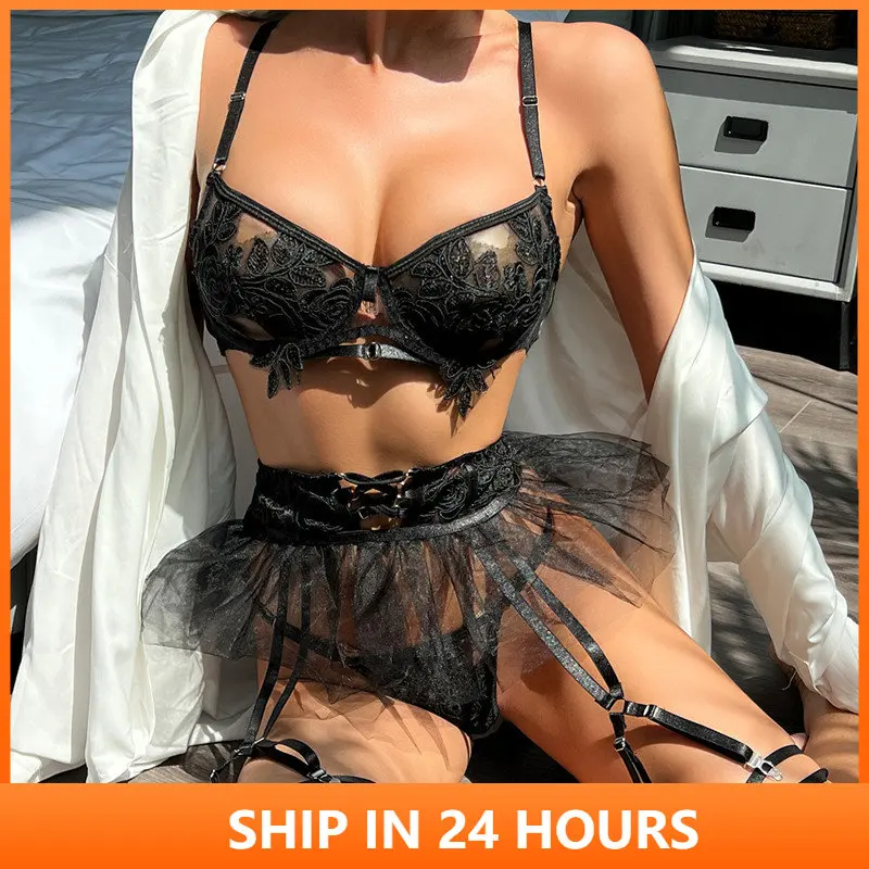 4PCS/Set Women Sexy Black Lace Bra Set Sexy Lingerie Set Woman Delicate Underwear Pleated Skirt Luxury Erotic Costumes Sets 2#
4PCS/Set Women Sexy Black Lace Bra Set Sexy Lingerie Set Woman Delicate Underwear Pleated Skirt Luxury Erotic Costumes Sets 2#