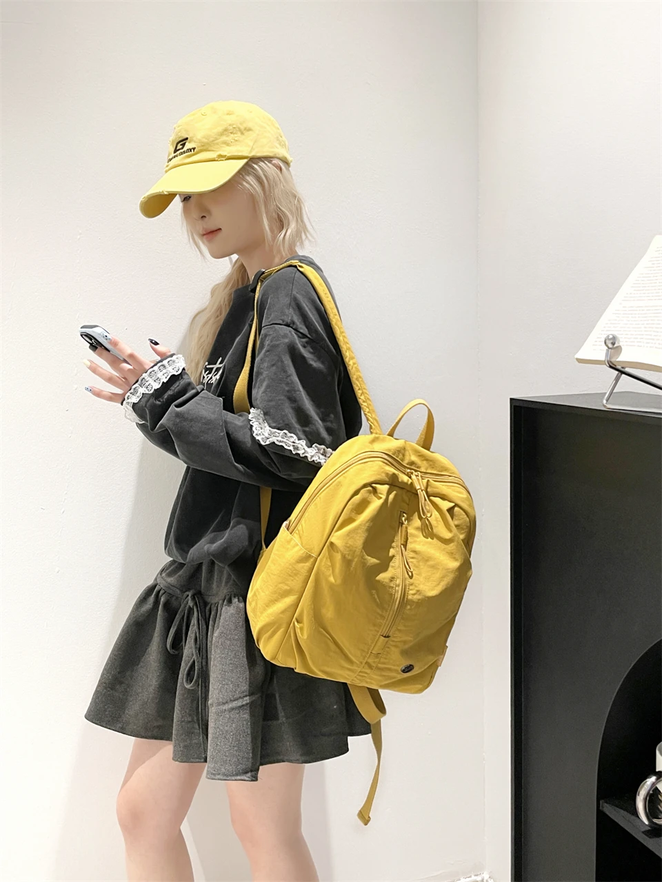 Fashion Backpacks Designer Waterproof Nylon Daypack Women Lightweight School Back Pack Ladies Large Capacity Travel Rucksack Fashion Backpacks Designer Waterproof Nylon Daypack Women Lightweight School Back Pack Ladies Large Capacity Travel Rucksack