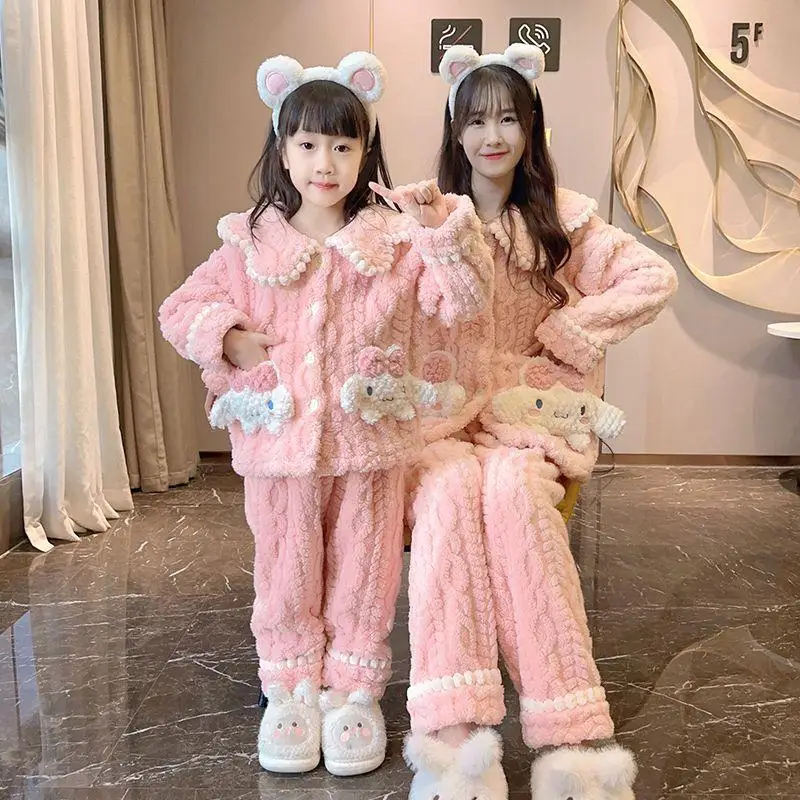 Новинка, милая мультяшная плюшевая Пижама Sanrios, пижама Kuromi понравико, милые пижамы в стиле «Моя Мелодия» из кораллового флиса, утепленная Пижама
Новинка, милая мультяшная плюшевая Пижама Sanrios, пижама Kuromi понравико, милые пижамы в стиле «Моя Мелодия» из кораллового флиса, утепленная Пижама