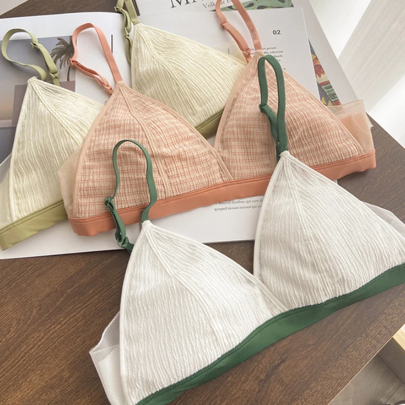 4 Color Comfort Cotton Bras For Women Thin Sport Style Unlined Bralette Sexy Deep V Triangle Cup Cross Beauty Back Bra
4 Color Comfort Cotton Bras For Women Thin Sport Style Unlined Bralette Sexy Deep V Triangle Cup Cross Beauty Back Bra