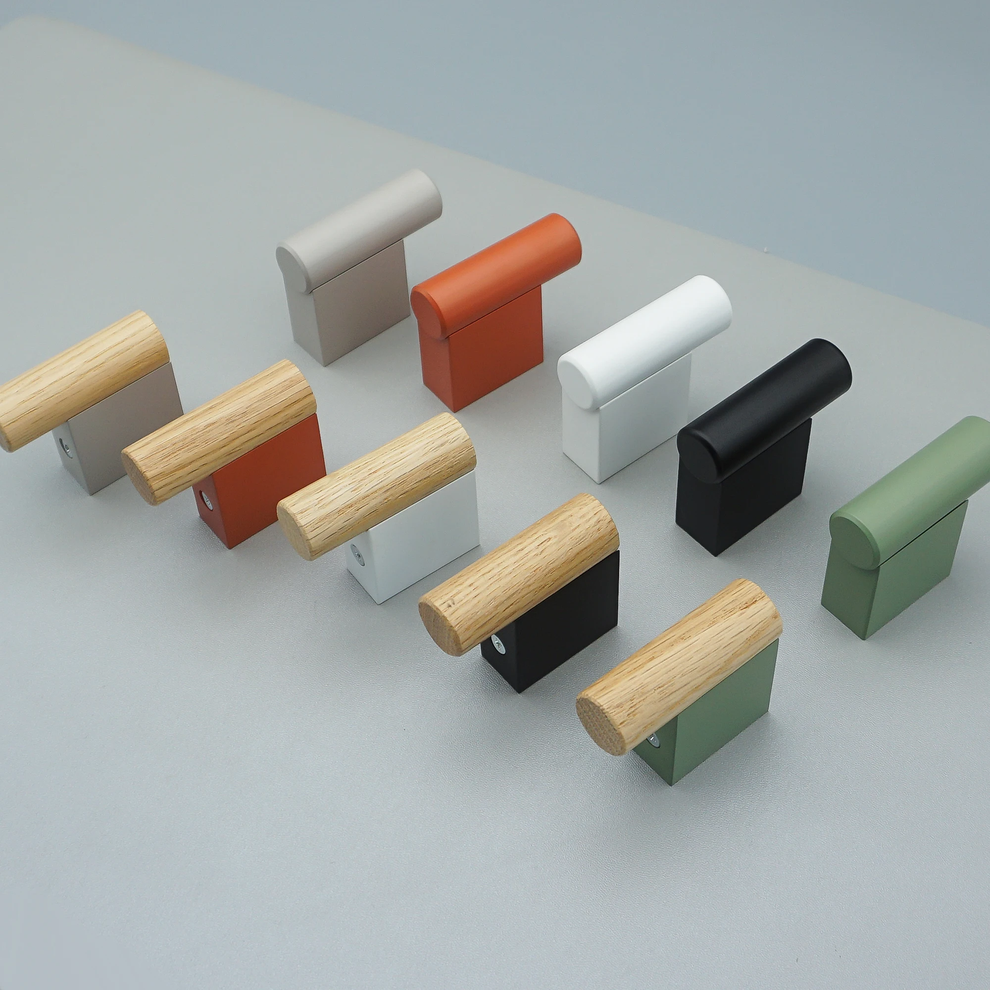 Solid Color Wall Mounted Hooks for Hanging Clothes Bags Scarfs Zinc Alloy With Wood Colorful Towel Hangers Keys Racks Hats Hook
Solid Color Wall Mounted Hooks for Hanging Clothes Bags Scarfs Zinc Alloy With Wood Colorful Towel Hangers Keys Racks Hats Hook