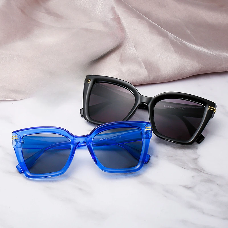 

Модные трендовые Новые солнцезащитные очки Индивидуальные разноцветные солнцезащитные очки в европейском и американском стиле для улицы солнцезащитные очки