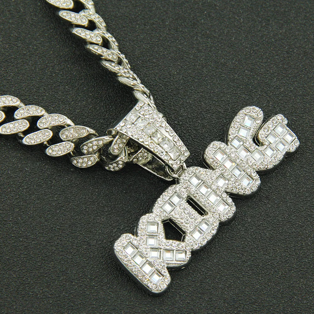Iced Out Cuban Chains Bling Diamond Letter KING Rhinestone Pendants Mens Necklaces Gold Chain Hip Hop Charm Gold Jewelry for Men
Iced Out Cuban Chains Bling Diamond Letter KING Rhinestone Pendants Mens Necklaces Gold Chain Hip Hop Charm Gold Jewelry for Men