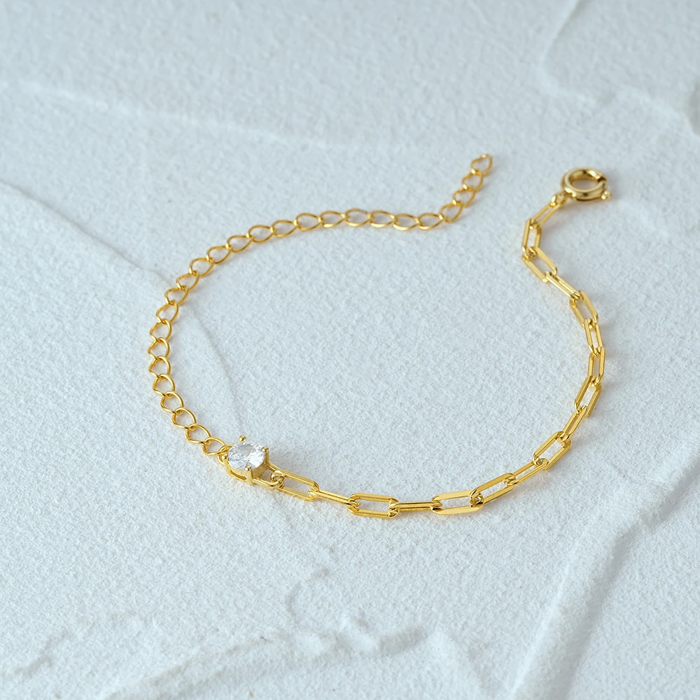 CANNER Single Zircon Bracelet Spliced Chain Design Sterling Silver Niche Bracelet Ladies High-End Jewelry For Girlfriend Gifts
CANNER Single Zircon Bracelet Spliced Chain Design Sterling Silver Niche Bracelet Ladies High-End Jewelry For Girlfriend Gifts