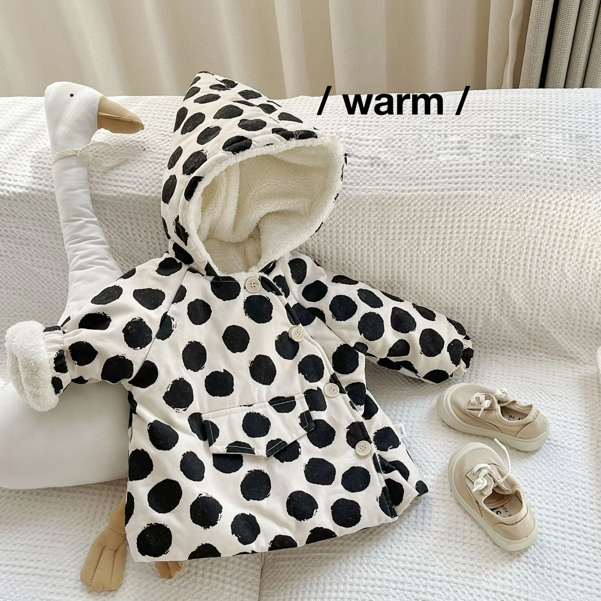 

Winter Baby Coat Magic Hat Cotton Padded Jacket Girls Polka Dot Fleece Lined Warm Thick Parkas Boys Diagonal Placket Outerwear