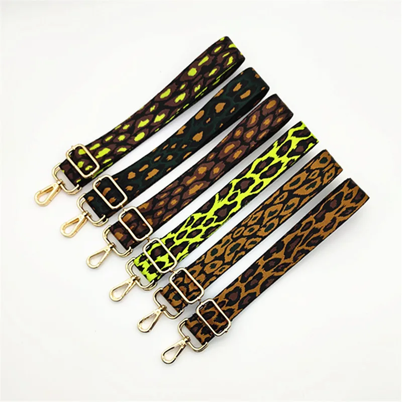 New Wide Leopard Point Bag Shoulder Strap Accessories Women Bag Polyester Shoulder Diagonal Replacement Long Shoulder Strap
New Wide Leopard Point Bag Shoulder Strap Accessories Women Bag Polyester Shoulder Diagonal Replacement Long Shoulder Strap