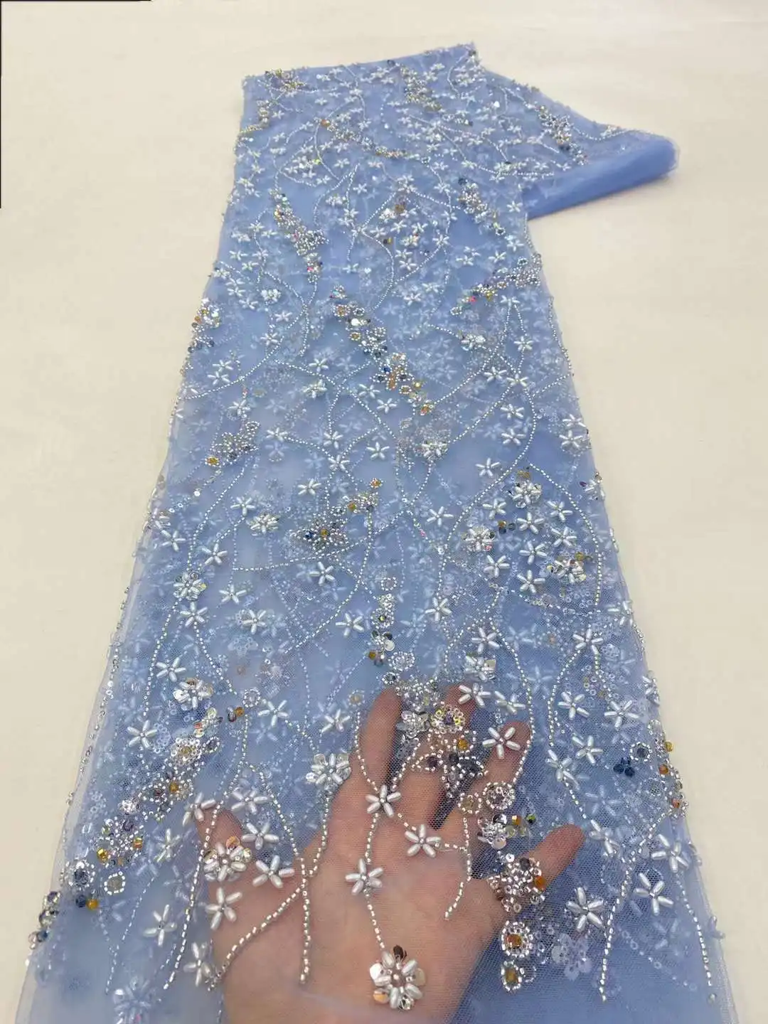 5 Yards Luxury High-end Beaded Fabric Heavy Sequins Embroidery Fabric Fashion French Tulle Mesh Lace Fabric for Wedding XZ
5 Yards Luxury High-end Beaded Fabric Heavy Sequins Embroidery Fabric Fashion French Tulle Mesh Lace Fabric for Wedding XZ