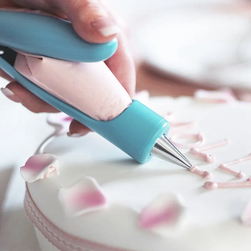 Nozzle Pen Chocolate Cake DIY Different Tips Cream Bag Coupler Stainless Steel Icing Piping Dispenser Nozzles Pen Set Plastic
Nozzle Pen Chocolate Cake DIY Different Tips Cream Bag Coupler Stainless Steel Icing Piping Dispenser Nozzles Pen Set Plastic
