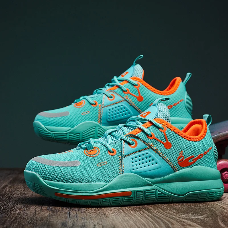 New Couple Sneakers Men Air Cushion Basketball Shoes Women Leather Sports Shoes Male Trainers High-top Waterproof Boots 36-44
New Couple Sneakers Men Air Cushion Basketball Shoes Women Leather Sports Shoes Male Trainers High-top Waterproof Boots 36-44