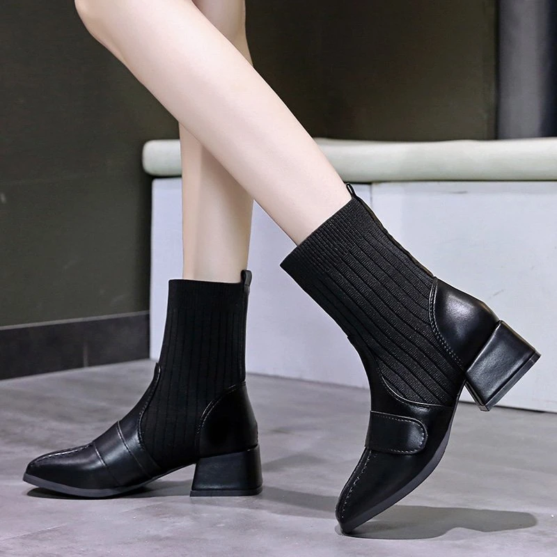 Boots Women's 2022 Winter Short Boot Women Fashion British Style Boot Fashion Shoes Square Toe Plush Ankle short Boots of Women
Boots Women's 2022 Winter Short Boot Women Fashion British Style Boot Fashion Shoes Square Toe Plush Ankle short Boots of Women