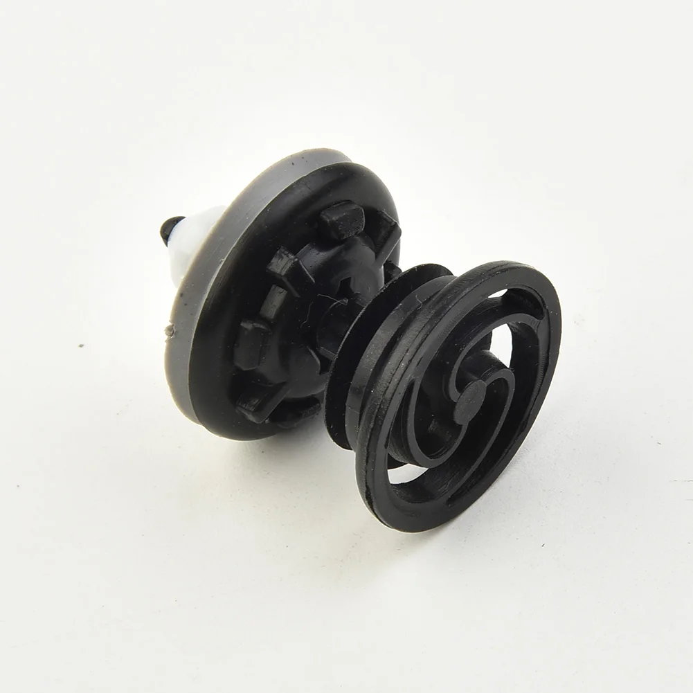 20Pcs Push Type Door Clip 7L6868243 Car Accessories Black For Golf Bus T5 Taureg Door Panel Clips Rivets Replacement
20Pcs Push Type Door Clip 7L6868243 Car Accessories Black For Golf Bus T5 Taureg Door Panel Clips Rivets Replacement