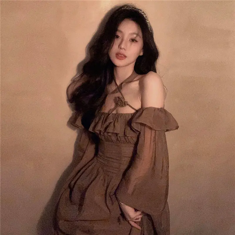 Korean Fashionoff Shoulder Summer Dress for Women 2023 Fairy Chiffon Long Princess Ruffle Collar Flower Halter Neck Maxi Dresses
Korean Fashionoff Shoulder Summer Dress for Women 2023 Fairy Chiffon Long Princess Ruffle Collar Flower Halter Neck Maxi Dresses