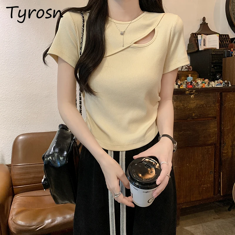 Knitted Women T-shirts Fashion Tender Hole Summer Irregular Short Sleeve Comfortable Leisure Solid Colors Harajuku Korean Style
Knitted Women T-shirts Fashion Tender Hole Summer Irregular Short Sleeve Comfortable Leisure Solid Colors Harajuku Korean Style