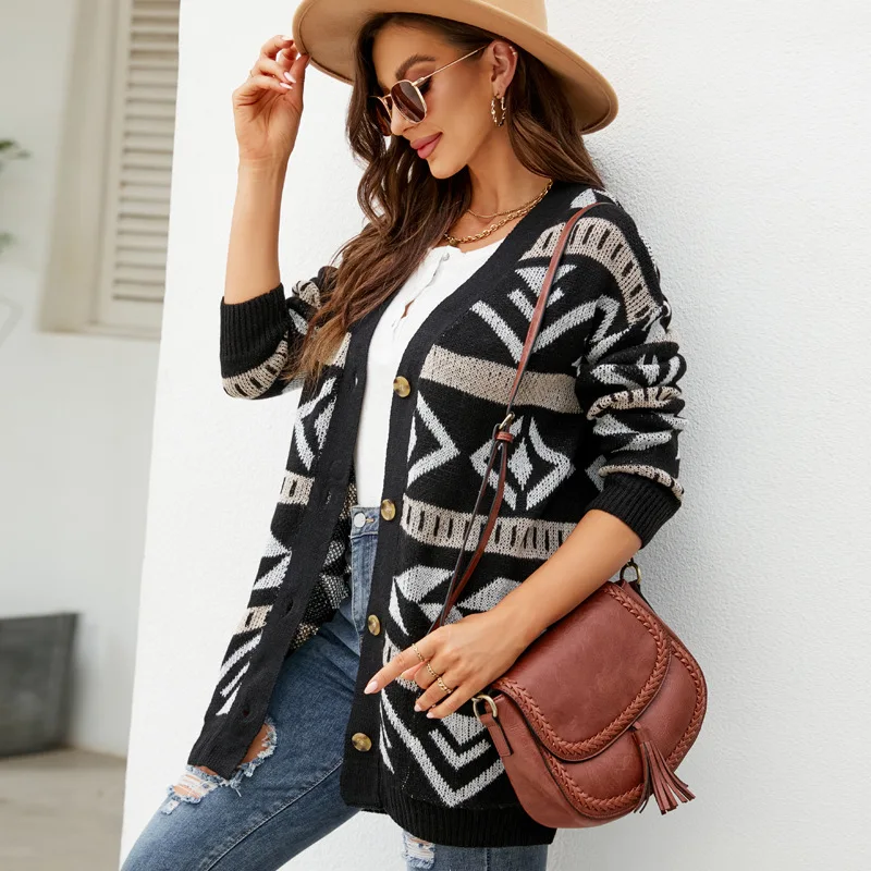 Plaid Knitted Fashion Women Cardigans Black Color Full Sleeves Winter Loose Casual Lady Sweater Jumpers
Plaid Knitted Fashion Women Cardigans Black Color Full Sleeves Winter Loose Casual Lady Sweater Jumpers
