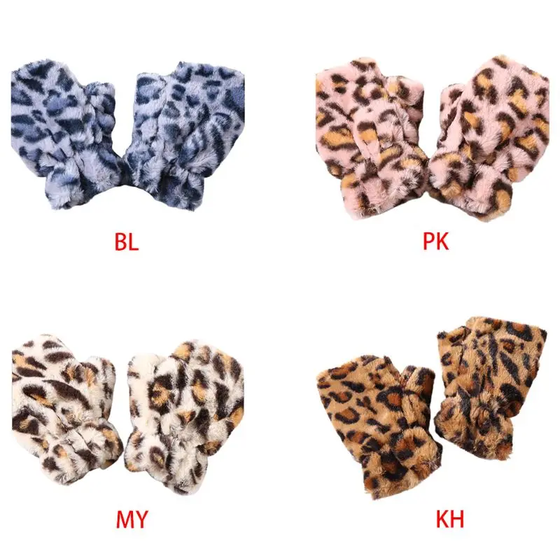 Womens Winter Thicken Plush for Touch Screen Half Finger Gloves Vintage Leopard Typing Texting Warm Fingerless
Womens Winter Thicken Plush for Touch Screen Half Finger Gloves Vintage Leopard Typing Texting Warm Fingerless