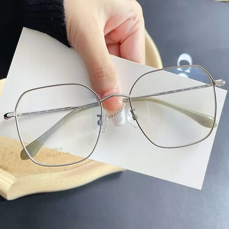 Tom21 Glasses For Men Women Optical Lenses Eyeglass Frames Eyewear Transparent Blue Anti Light Luxury Brand
Tom21 Glasses For Men Women Optical Lenses Eyeglass Frames Eyewear Transparent Blue Anti Light Luxury Brand