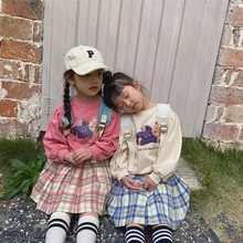 2022 Spring Kids Girls Clothes Set Child Girl Hoodies Tops+Plaid Pleated Skirt Two Piece Suit Autumn Korean Children Outfits
2022 Spring Kids Girls Clothes Set Child Girl Hoodies Tops+Plaid Pleated Skirt Two Piece Suit Autumn Korean Children Outfits