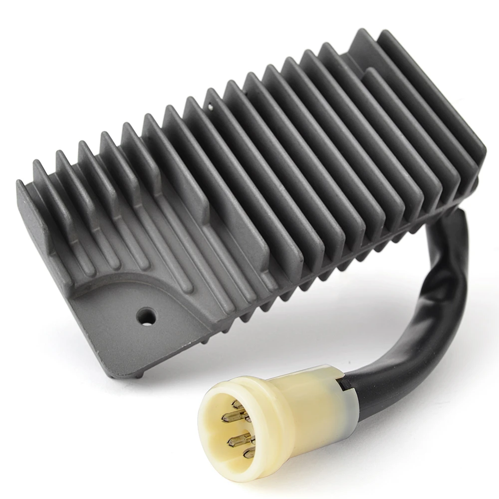 Выпрямитель регулятора для Yamaha YFM YFP 350 / YFM350 YFM350ER Moto-4 350 1987 - 1989 / YFP350 YFP350U Terra Pro 1988
Выпрямитель регулятора для Yamaha YFM YFP 350 / YFM350 YFM350ER Moto-4 350 1987 - 1989 / YFP350 YFP350U Terra Pro 1988