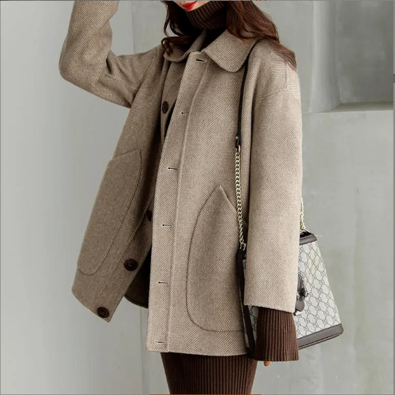 Vintage OL Plaid Wool Coats Women Korean Fashion Big Pocket Lapel Jacket Female 2023 Autumn Warm Single-Breasted Wool Overcoat
Vintage OL Plaid Wool Coats Women Korean Fashion Big Pocket Lapel Jacket Female 2023 Autumn Warm Single-Breasted Wool Overcoat