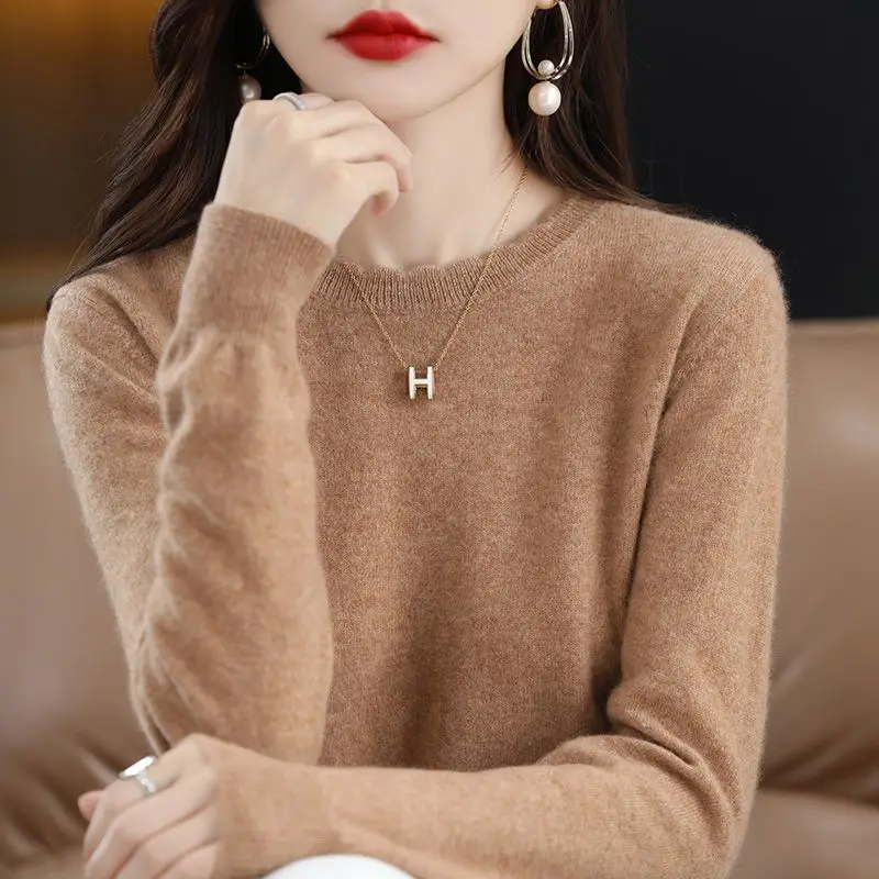 2023 New Sweater Lace Round Neck Underlay Women's Sweater Loose Large Versatile Knit Top
2023 New Sweater Lace Round Neck Underlay Women's Sweater Loose Large Versatile Knit Top