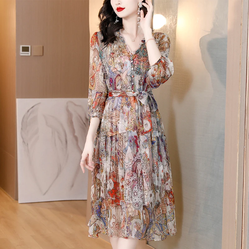 Real silk dress new temperament mulberry silk skirt your lady retro age-reducing floral skirt
Real silk dress new temperament mulberry silk skirt your lady retro age-reducing floral skirt
