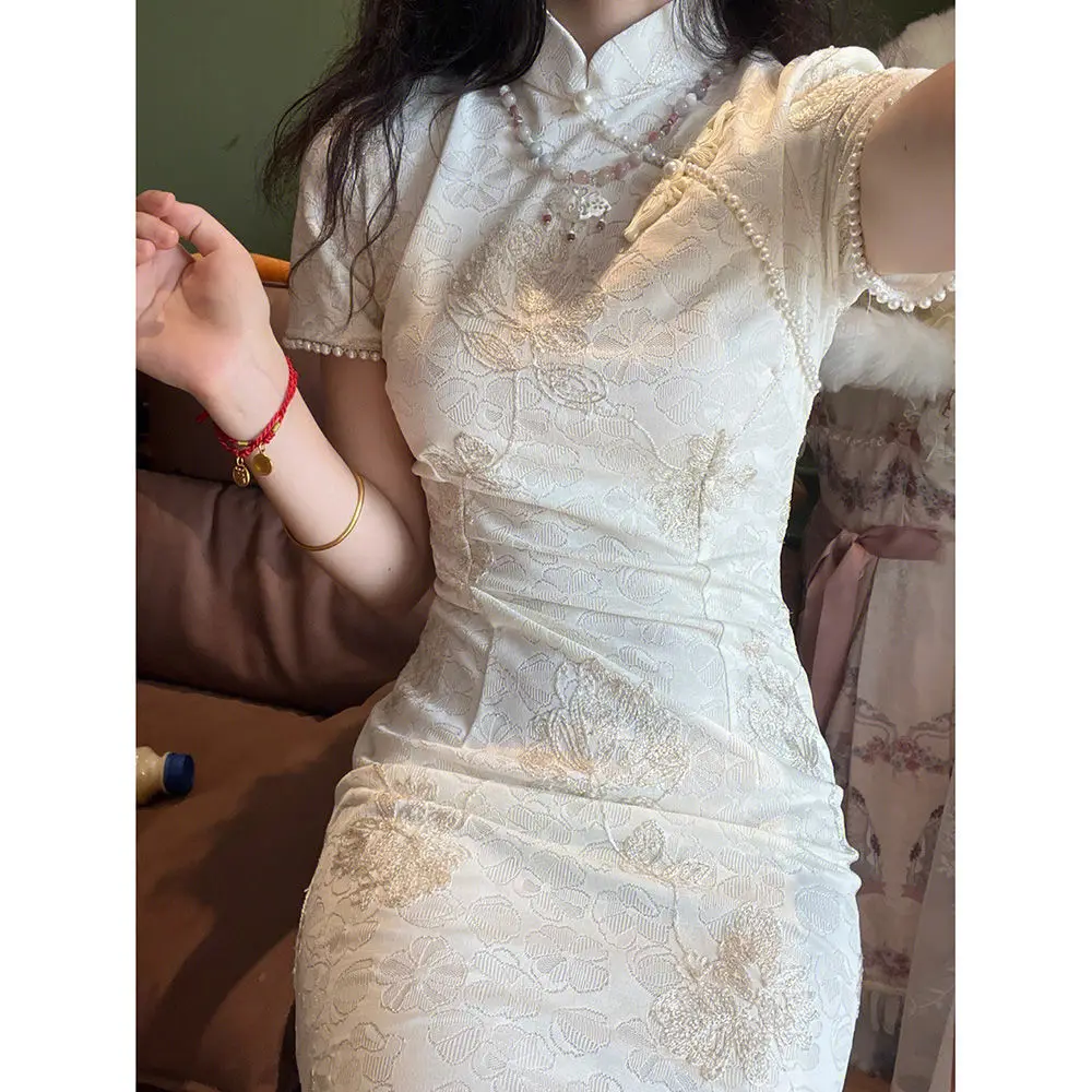 Ретро модифицированное платье Cheongsam для девочек Ежедневные кружевные высокие платья Молодые модели Новый китайский 2024
Ретро модифицированное платье Cheongsam для девочек Ежедневные кружевные высокие платья Молодые модели Новый китайский 2024