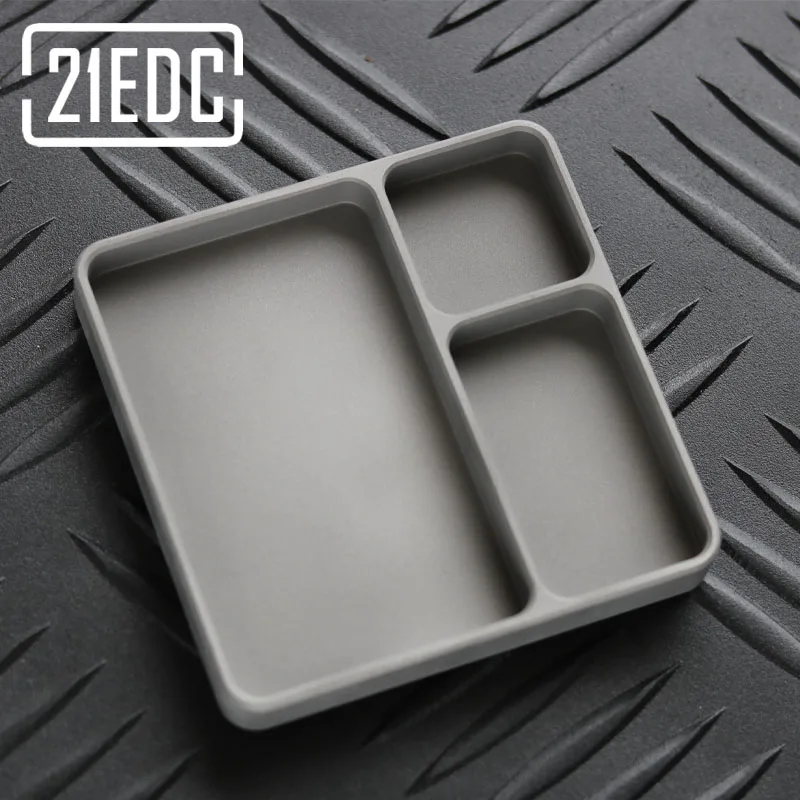 TC21 titanium alloy desktop all-metal EDC storage box fidget spinner decompression figet toys Anti stress gyro display box gift
TC21 titanium alloy desktop all-metal EDC storage box fidget spinner decompression figet toys Anti stress gyro display box gift