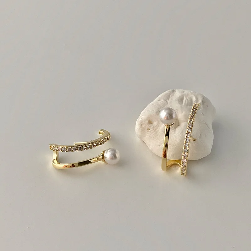 French Vintage Double Layer Exquisite Pearl Zircon Gold Pierced Stud Earrings For Women Korean Style Fashion Charms Ear Jewelry
French Vintage Double Layer Exquisite Pearl Zircon Gold Pierced Stud Earrings For Women Korean Style Fashion Charms Ear Jewelry