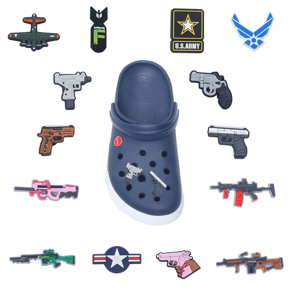 Одиночная распродажа, 1 шт., игрушечный пистолет серии Wars, АК револьвер, UZI, подвески для обуви, аксессуары из ПВХ, украшение для обуви «сделай сам» для Croc JIBZ, подарки на Рождество для детей
Одиночная распродажа, 1 шт., игрушечный пистолет серии Wars, АК револьвер, UZI, подвески для обуви, аксессуары из ПВХ, украшение для обуви «сделай сам» для Croc JIBZ, подарки на Рождество для детей