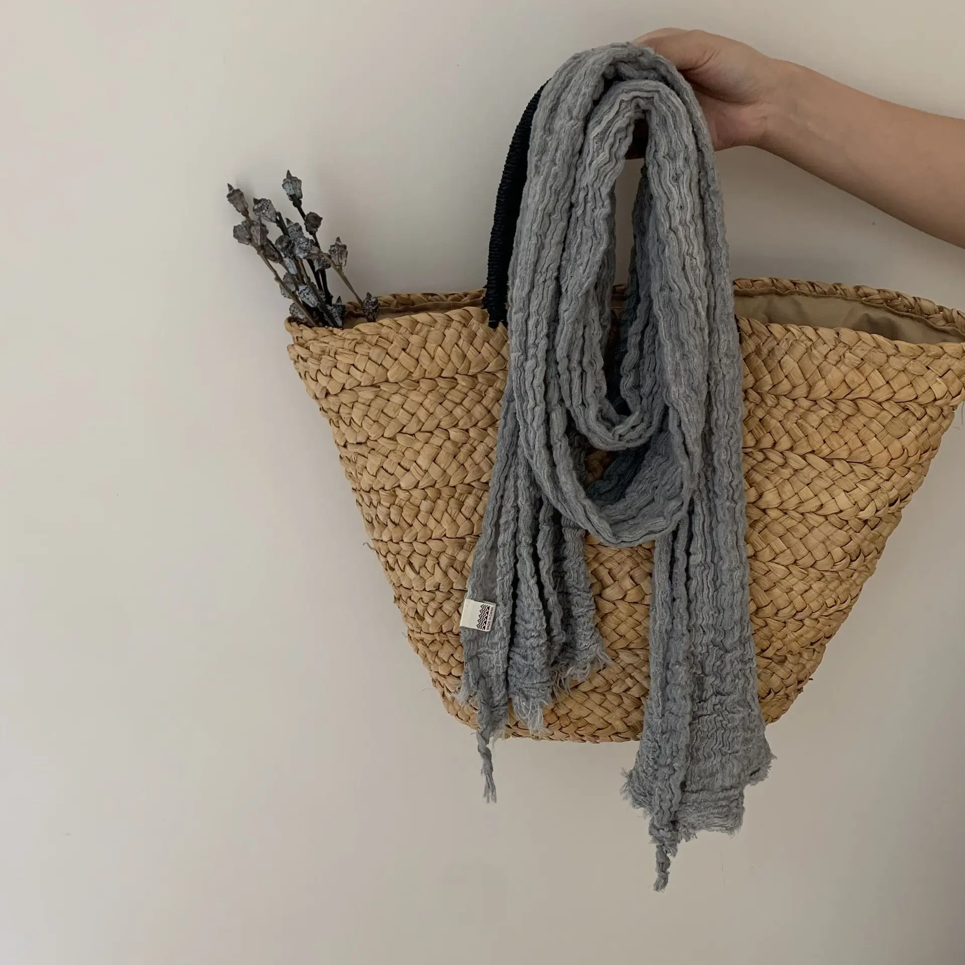 Soft Unisex Long Scarf Warm Fashion Street Linen Super Soft Wrap Plant Dyed Tie-Dyed 190X80CM
Soft Unisex Long Scarf Warm Fashion Street Linen Super Soft Wrap Plant Dyed Tie-Dyed 190X80CM