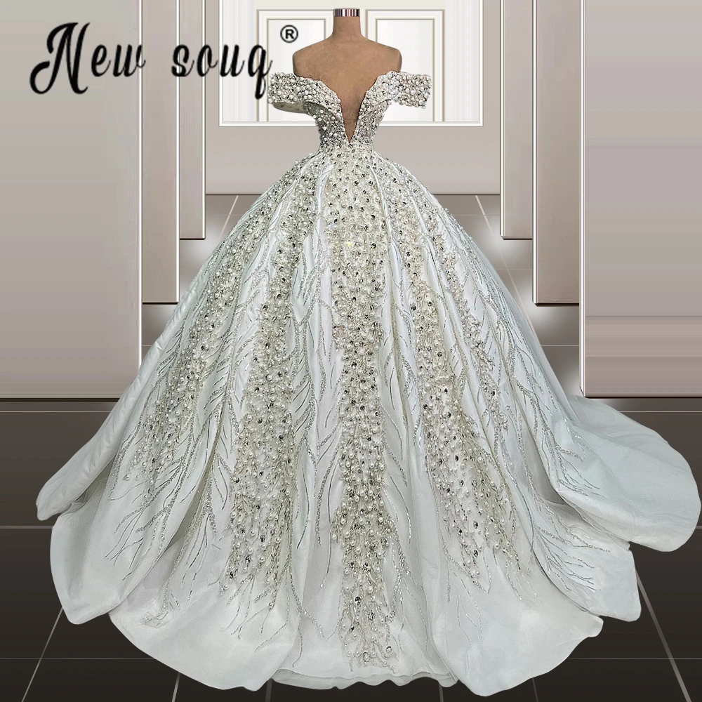Romantic Ball Gown Off Shoulder Women Wedding Dress With Luxury Lace Beaded Crystals 2023 Dubai Custom Made Bridal Gowns
Romantic Ball Gown Off Shoulder Women Wedding Dress With Luxury Lace Beaded Crystals 2023 Dubai Custom Made Bridal Gowns