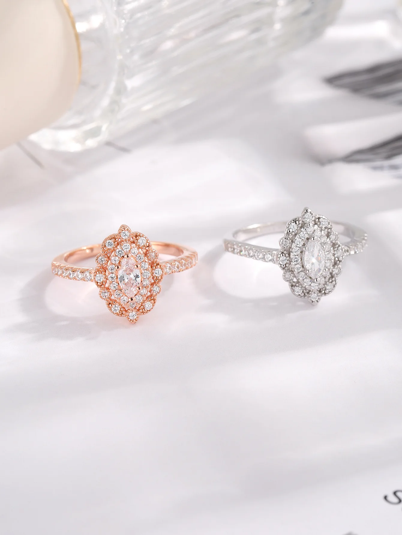 2023 New S925 Silver Light Luxury Ring Set with Diamond Elliptical Ring, European and American Exaggerated Design Women's Ring
2023 New S925 Silver Light Luxury Ring Set with Diamond Elliptical Ring, European and American Exaggerated Design Women's Ring